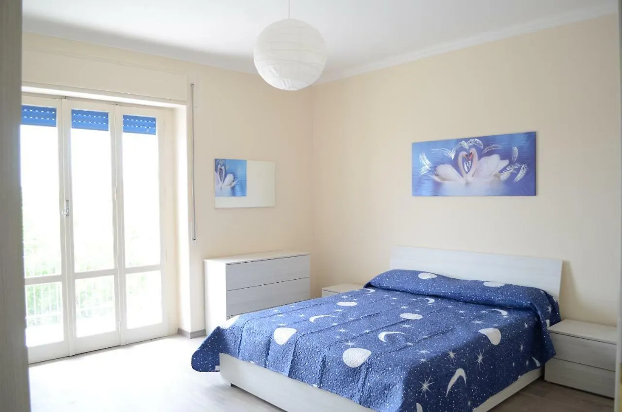Fondachello Beach House2 - Fondachello-Apartments Com 0*, Fondachello (Mascali)